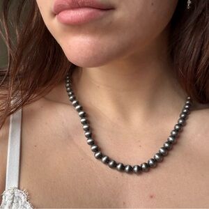 Navejo pearl necklace